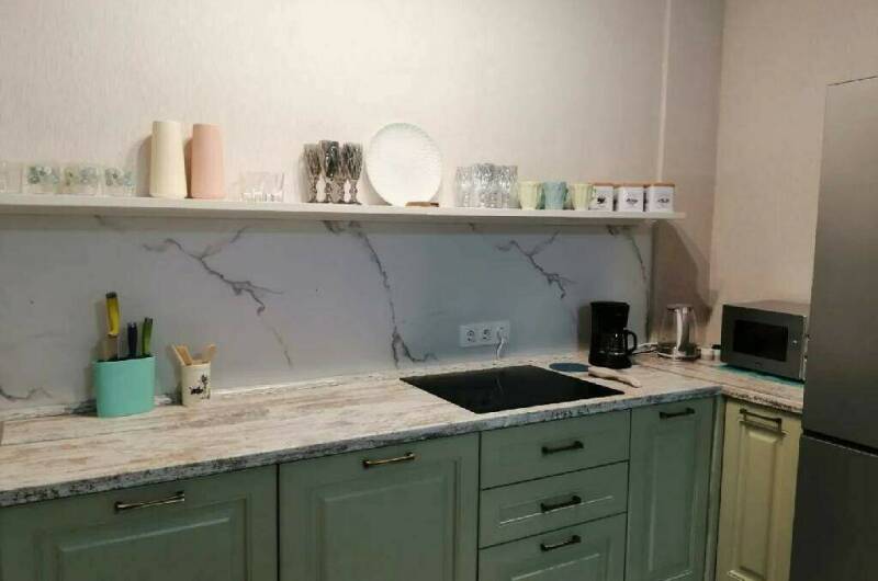 Семейная квартира с бассейнами