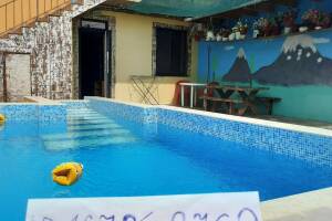 Изображение Коттедж с бассейном #2