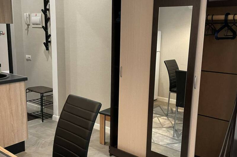 Студия на Александрийском переулке