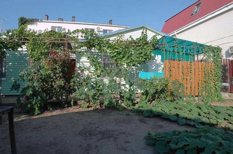 Гостевой дом «Семейный дворик»