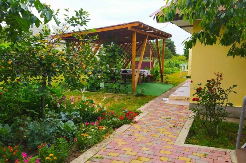 Домики на Таманской