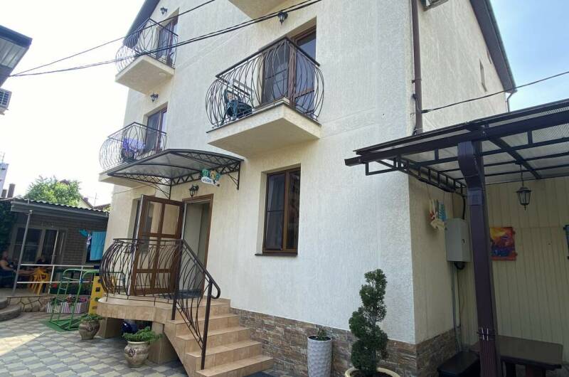 Частный сектор «Глория у Людмилы»