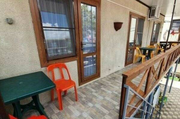 Частный сектор «Глория у Людмилы»