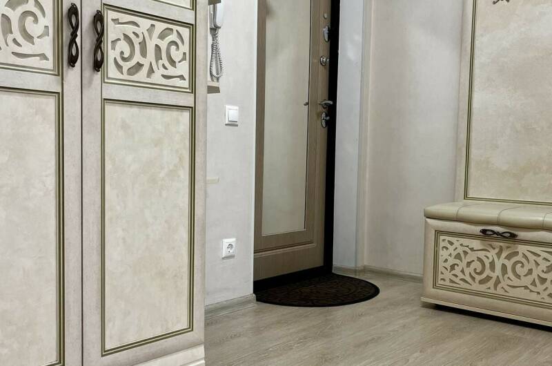 Двухкомнатная в центре