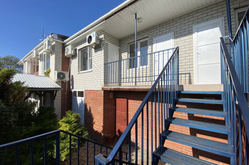 Гостевой дом «Уютный Дворик»