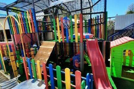 Отель «Друзья»