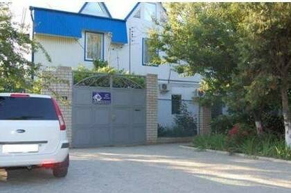 Отель «Друзья»