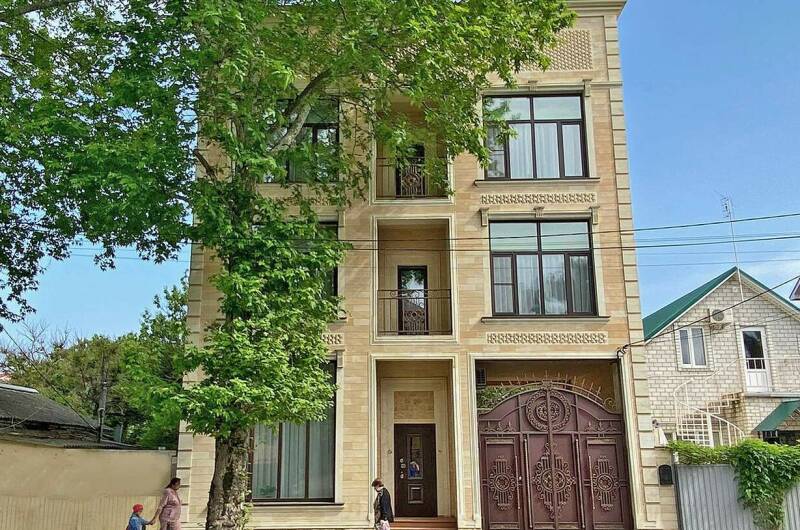 Комплекс апартаментов на Крымской