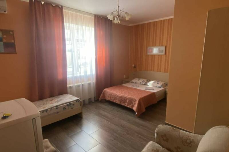 Частный сектор «Глория у Людмилы»