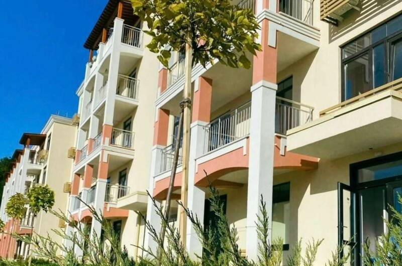 Шикарные апартаменты с бассейнами во дворе