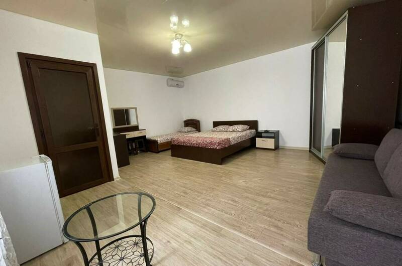 Гостевой дом «Агрия-Джем 213 Б &amp; Три звезды»