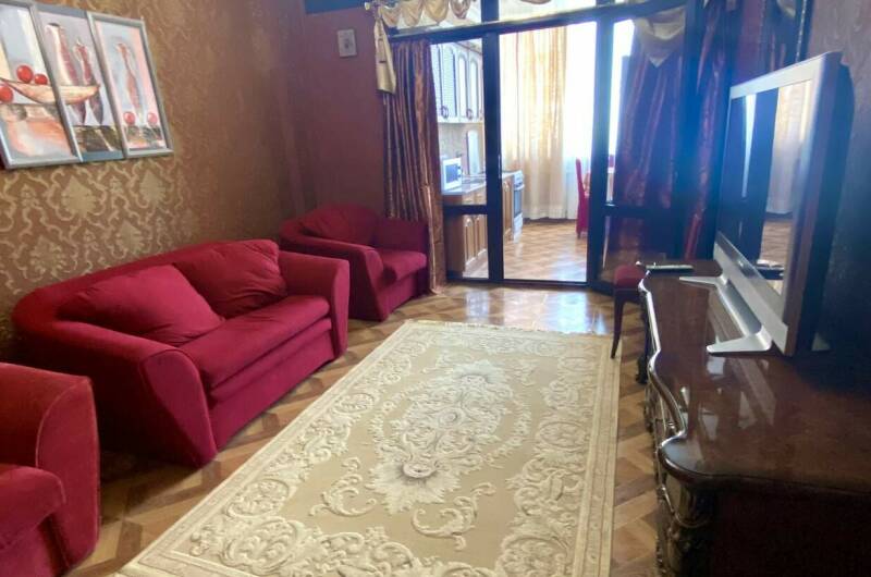 Трехкомнатная квартира