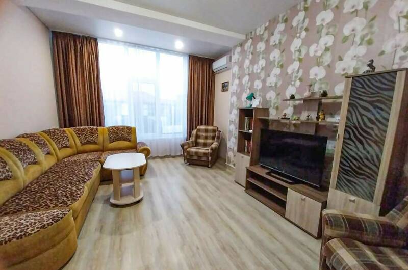 Евродвушка на Комарова