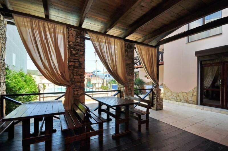 Гостиница «Бретань»