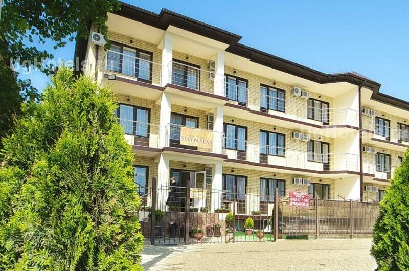 Гостевой дом «МL Seven Seas» (Семь морей)