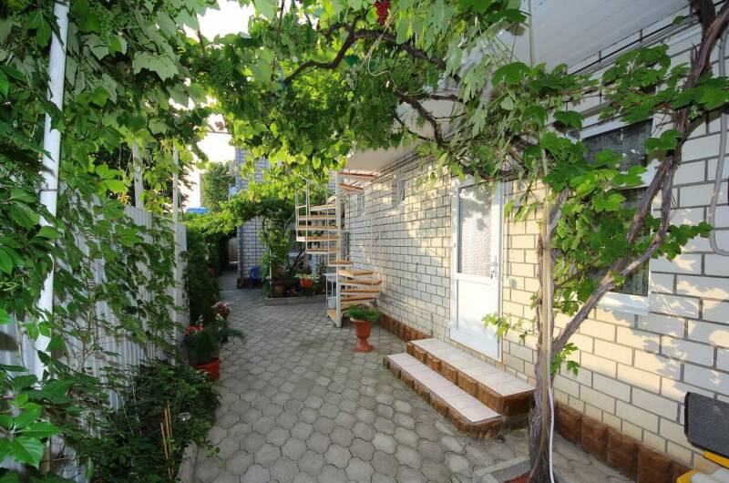 Гостевой дом на Тургенева 98 «Б»