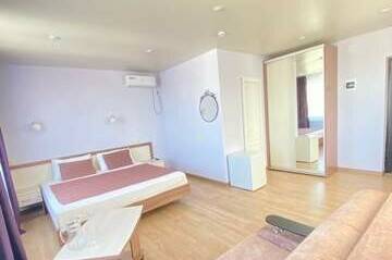 Отель «Золотой Дукат»