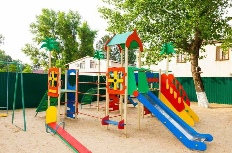 Отель «Белый Лебедь»