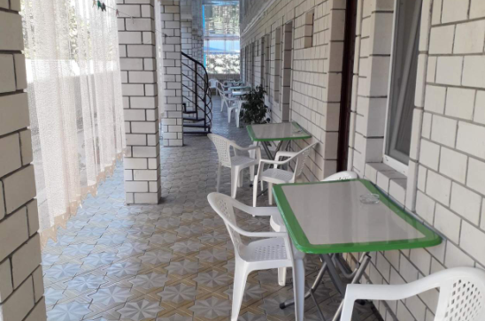 Гостевой дом на Ленинградской