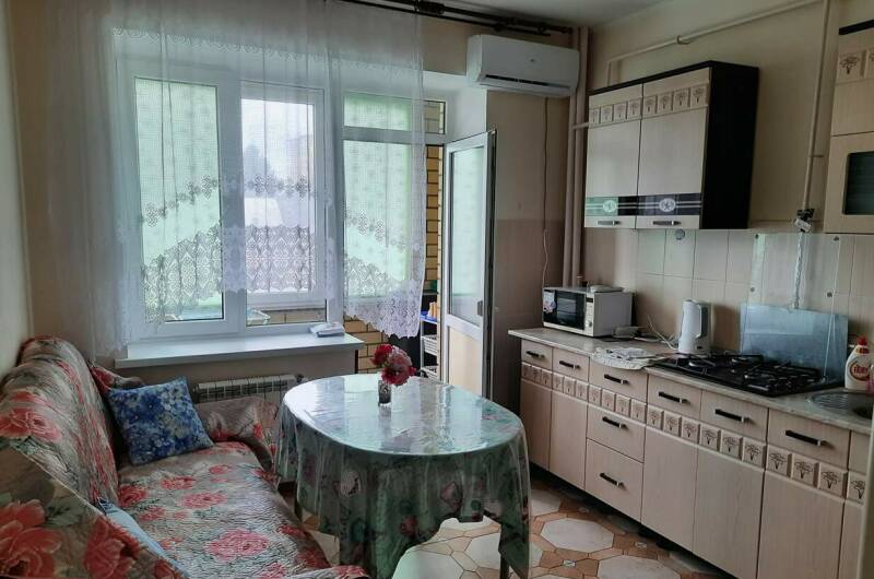 Квартира на Самбурова