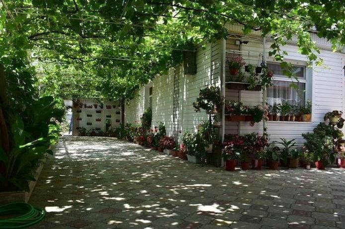 Гостевой дом «Лара»