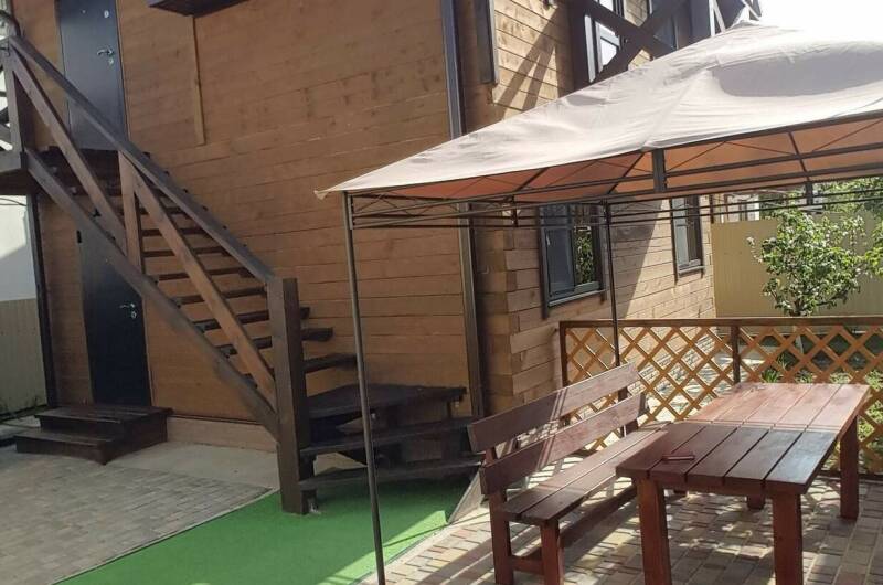 Частный дом с комнатами (дом под ключ)