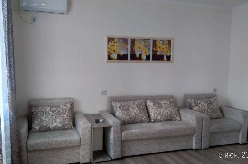 Таунхаус на Новоселов 56