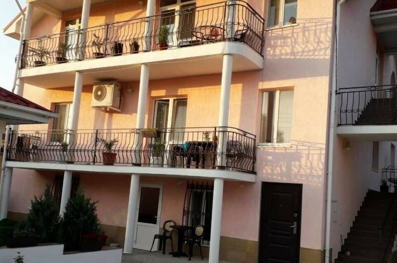 Трехкомнатные апартаменты на Зеленой