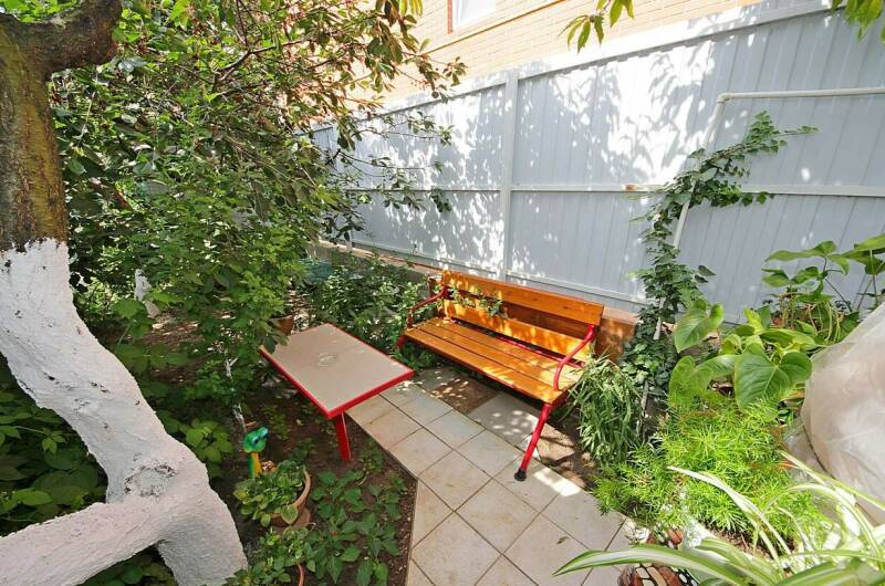 Гостевой дом «Зеленый дворик на Черноморской»