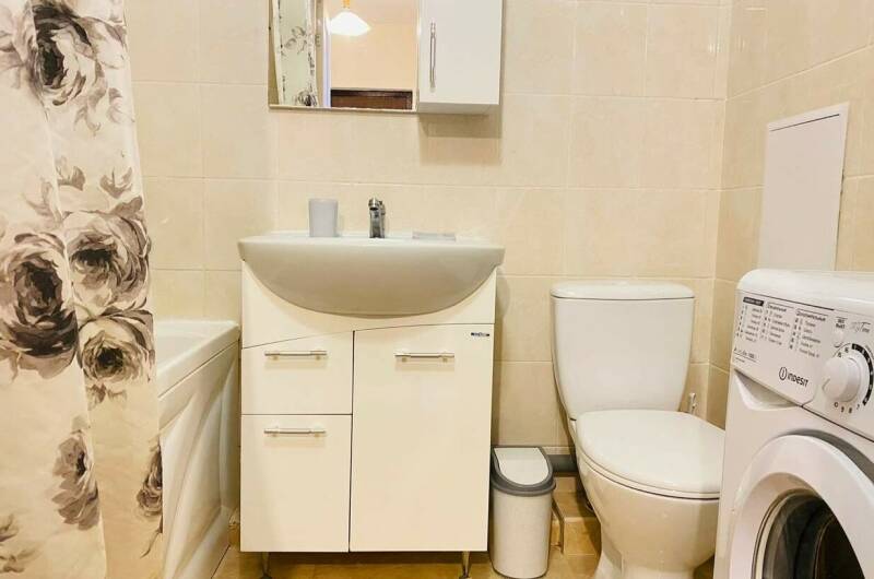 Квартира с бассейном