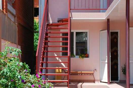 Частный сектор на Крымской 27А