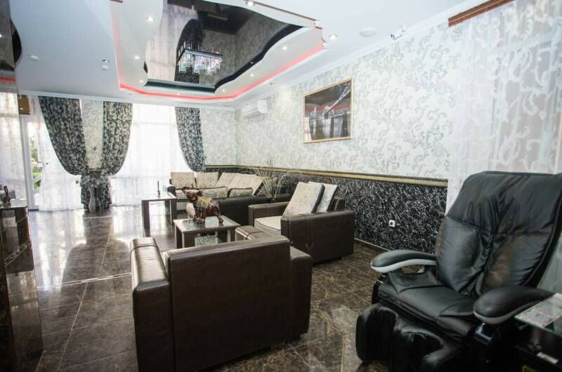 Отель «National»