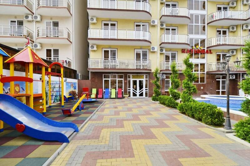 Отель «National»