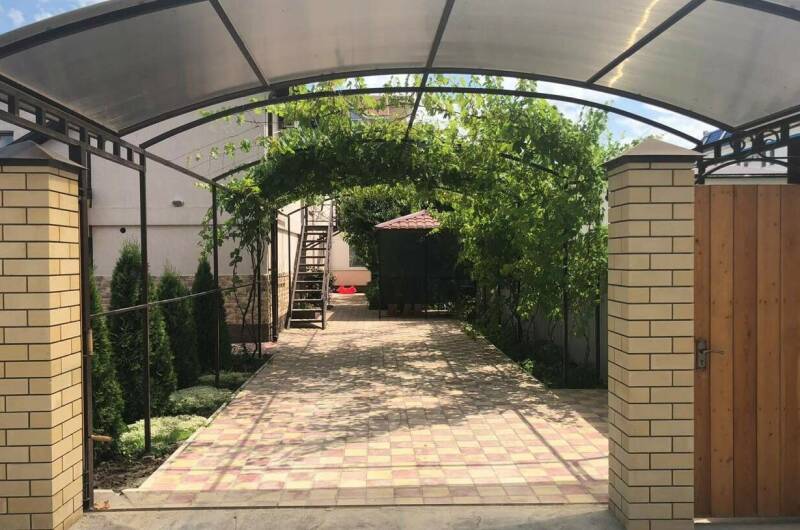 Часть дома под ключ «Свой дворик-Южная сторона»