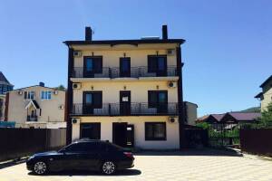 Изображение Гостевой дом «Ариана» #1