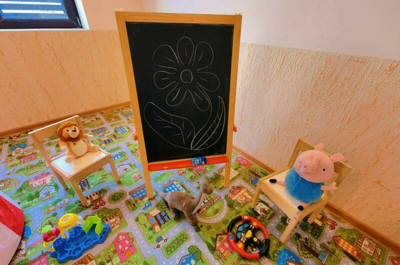 Отель «Леонидас»