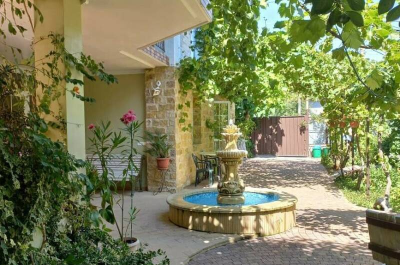 Гостевой дом «Зелёный дворик»