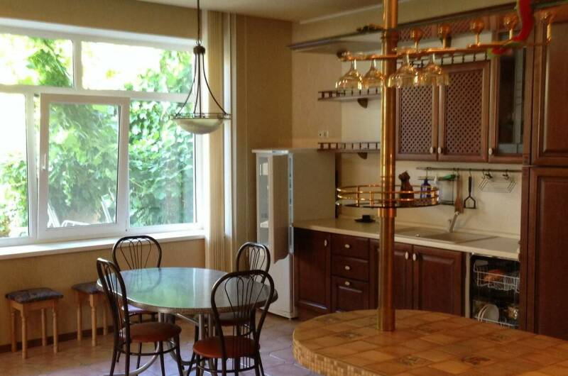 3-х комнатные VIP-апартаменты (130 м2)