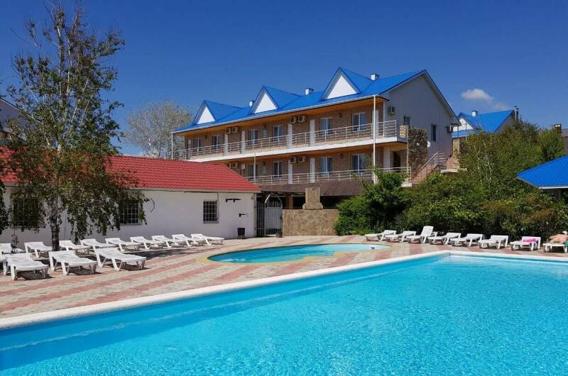 Отель «Астон»