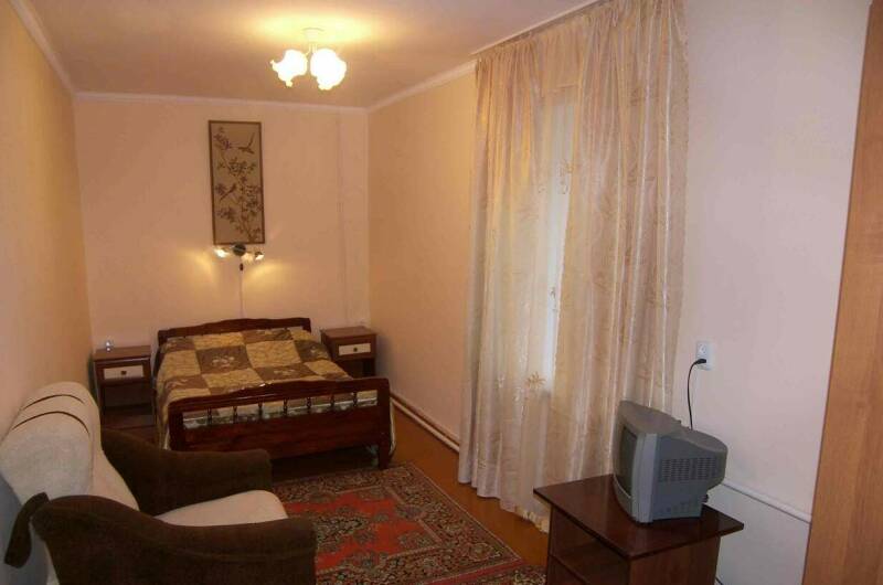 2 комнатная квартира в центре