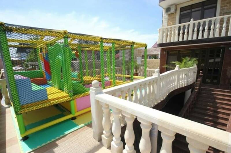 Отель «Atlas»