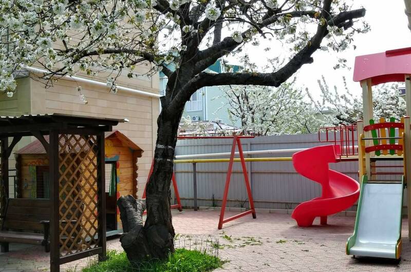 Частный дом «Абрус»