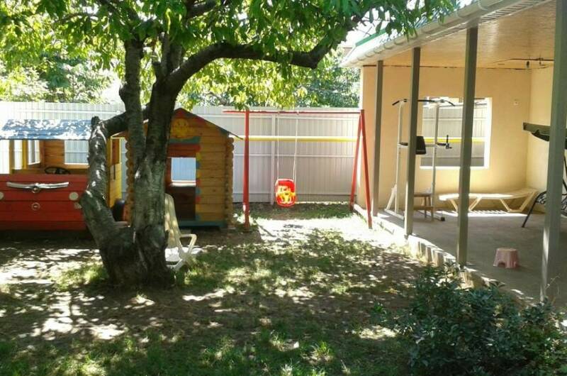 Частный дом «Абрус»