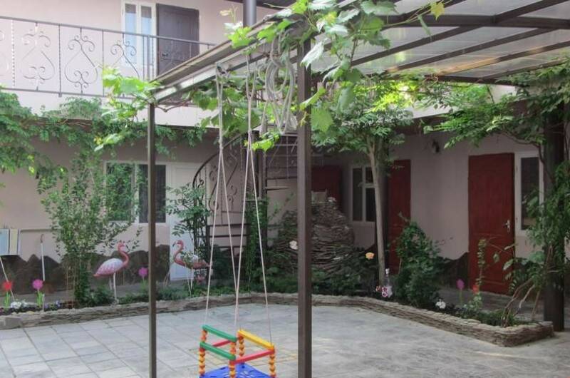 Гостевой дом «Розовый фламинго»