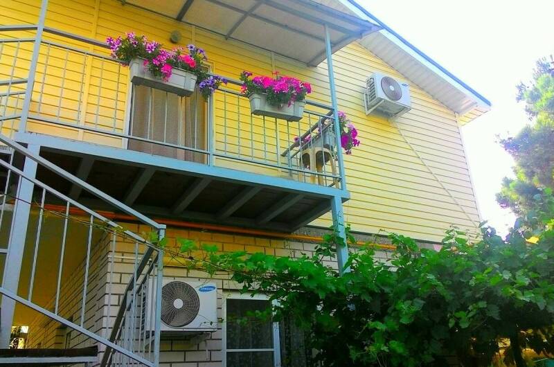 Частный сектор на Толстого