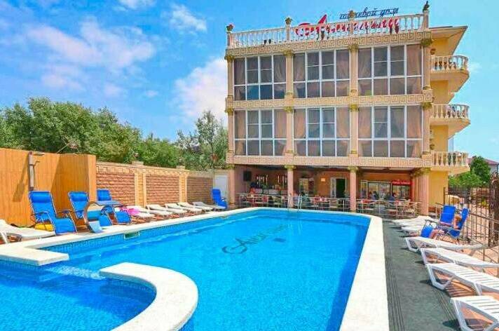 Отель «Анжелина»