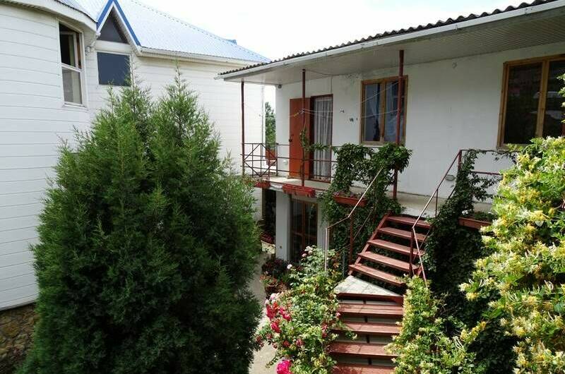 Частный дом «Бегущая по волнам»