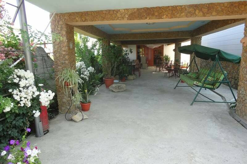 Частный дом «Бегущая по волнам»