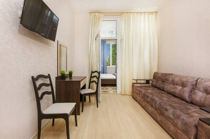 Отель «Южная ночь»