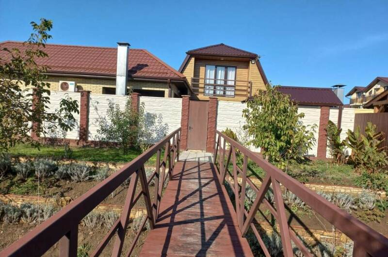 Дом под ключ с бассейном